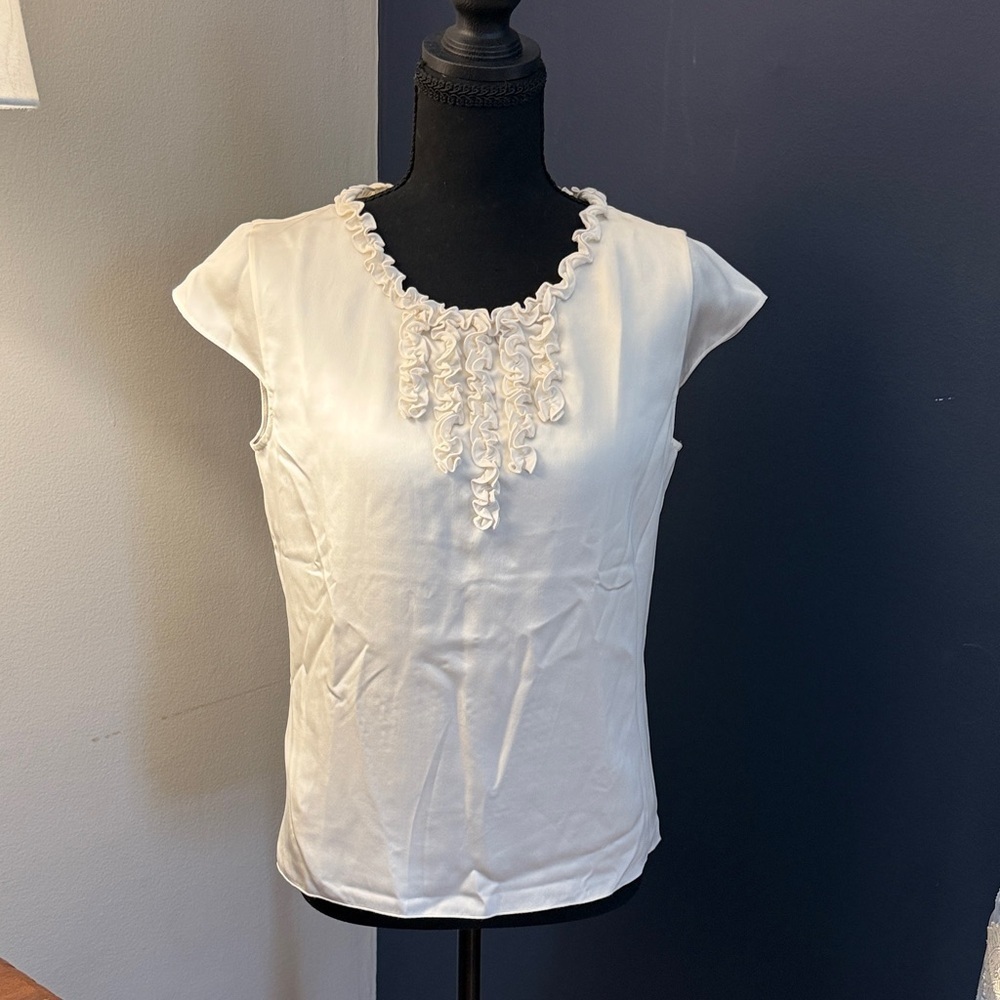 Talbots 100% Silk Ruffle Neck Blouse Ivory Cap Sleeve Size 4